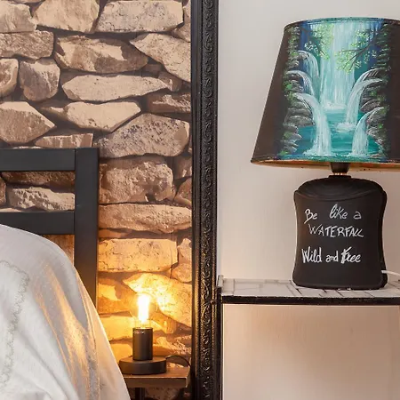 Hostel Lodge&art Trieste